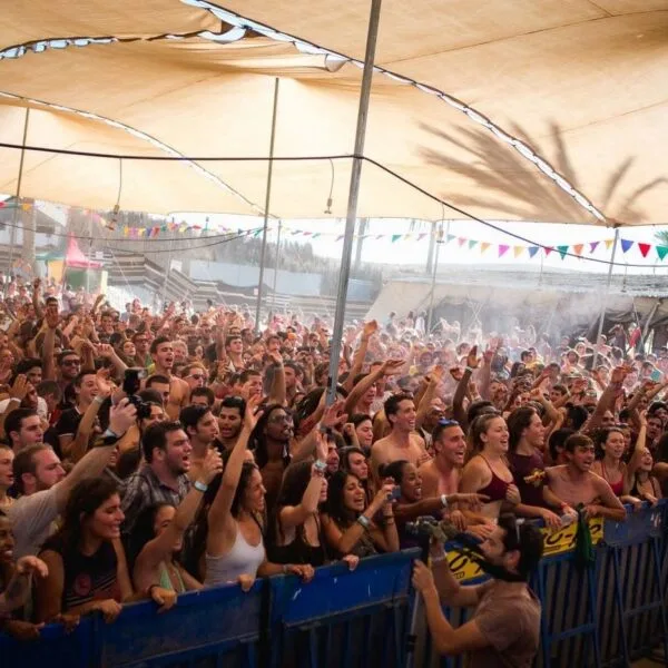 הצללה בפסטיבל